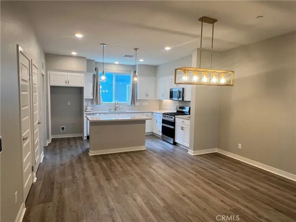 7358 Parker Lane, Gardena