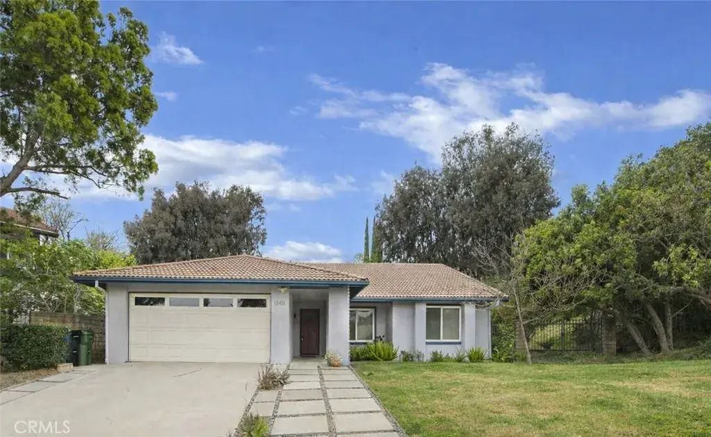 13481 Mission Tierra, Granada Hills