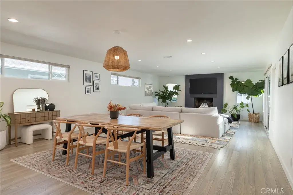 6242 E Pageantry Street, Long Beach