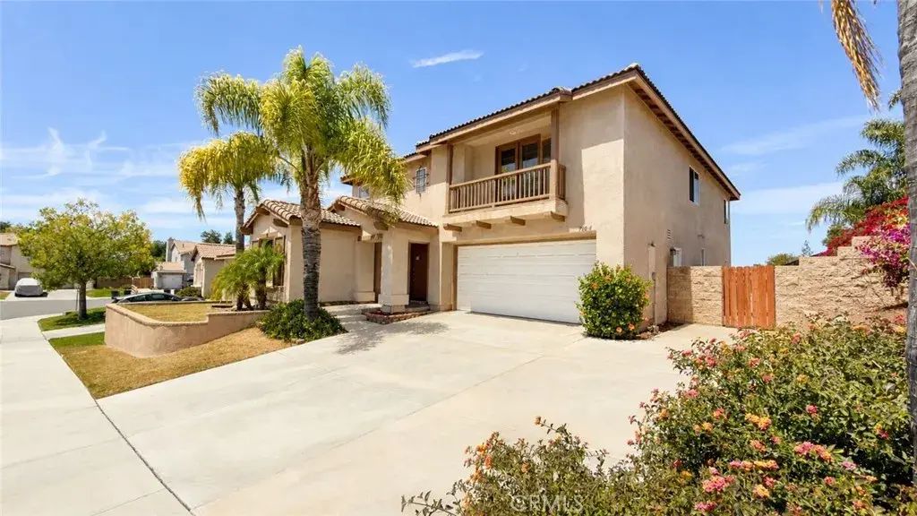 32074 Bandelier Road, Winchester