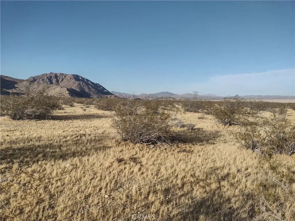 5 Venada, Lucerne Valley