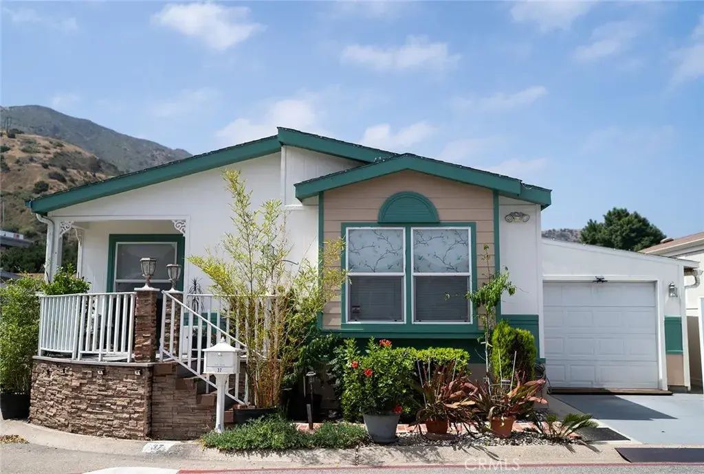 4901 Green River #37, Corona