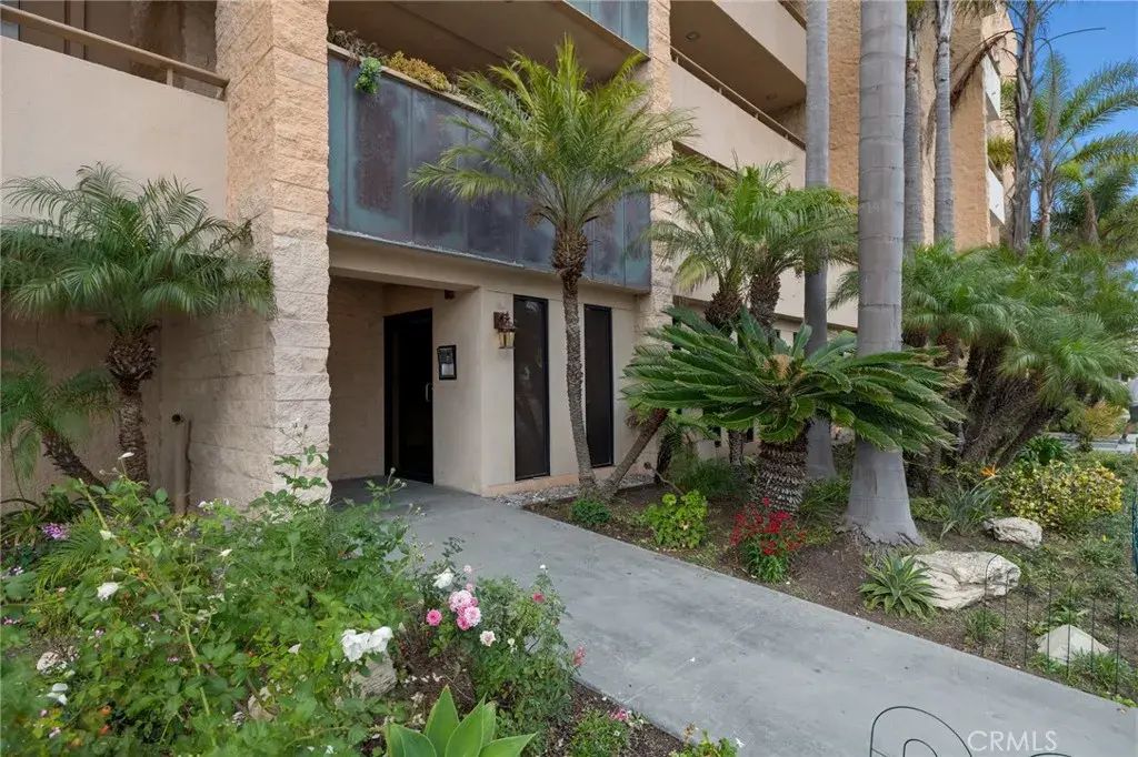 727 Esplanade 306, Redondo Beach