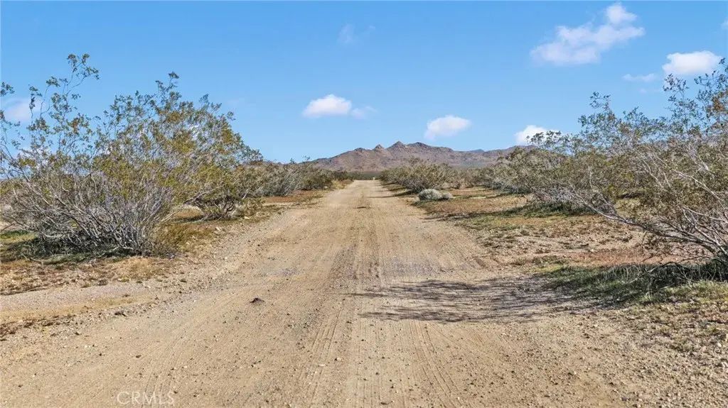 11 Highway 247/brack Rd, Lucerne Valley