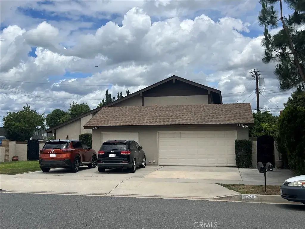 2229 Ponderosa, Santa Ana