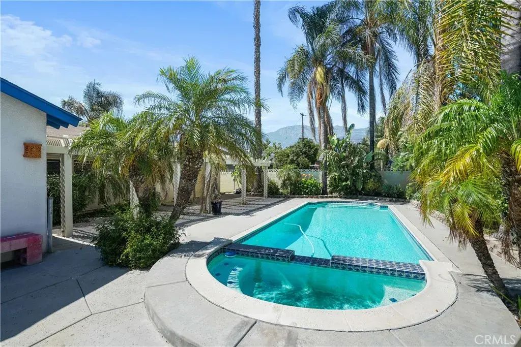 7055 Avenida Leon, Rancho Cucamonga