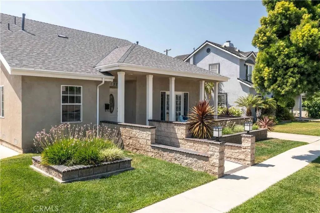 3137 Rutgers, Long Beach