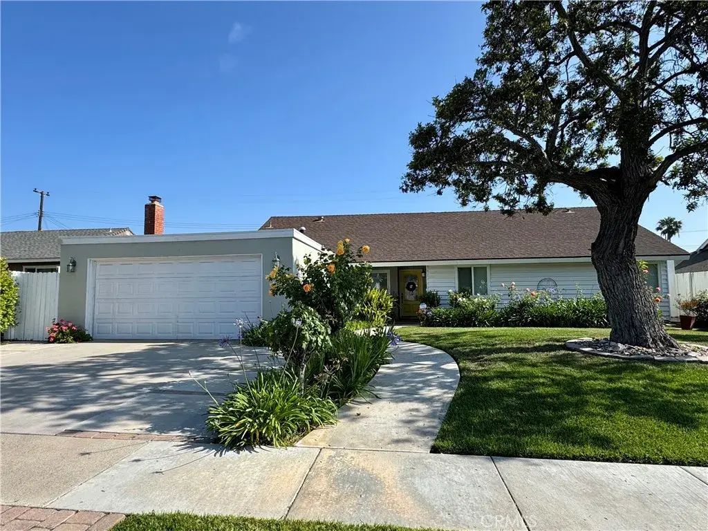 18572 Avolinda, Yorba Linda