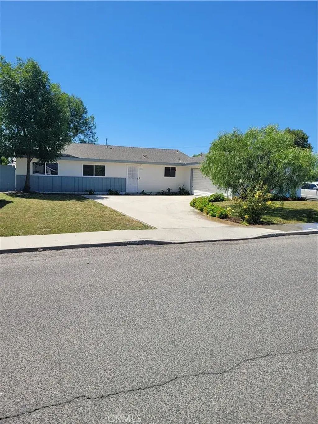 1528 Bodie, Simi Valley