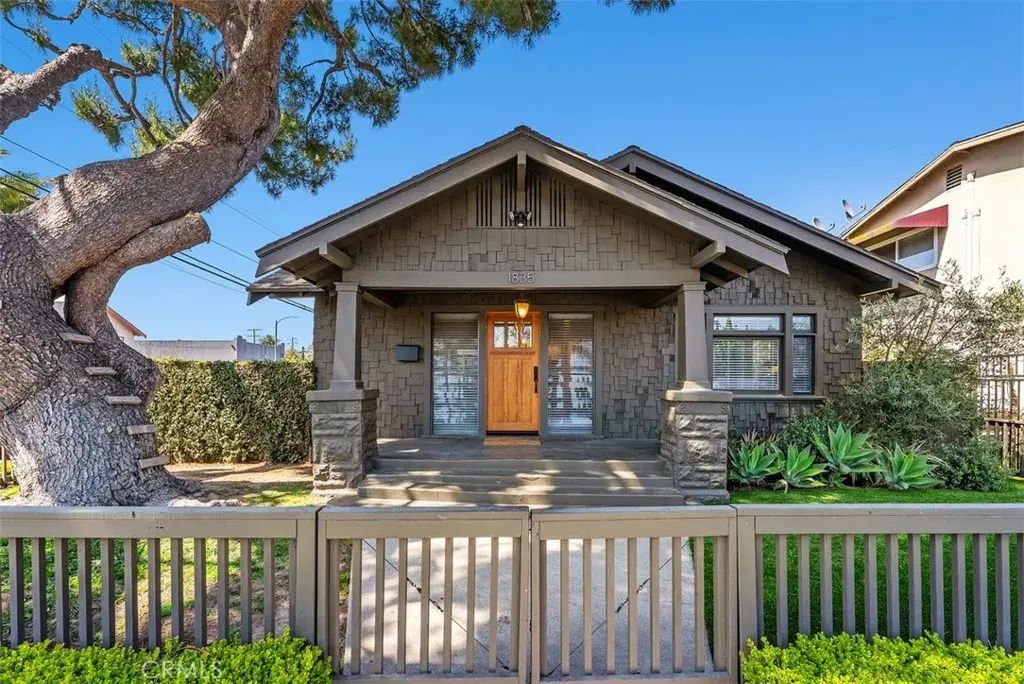 1835 E Florida Street, Long Beach