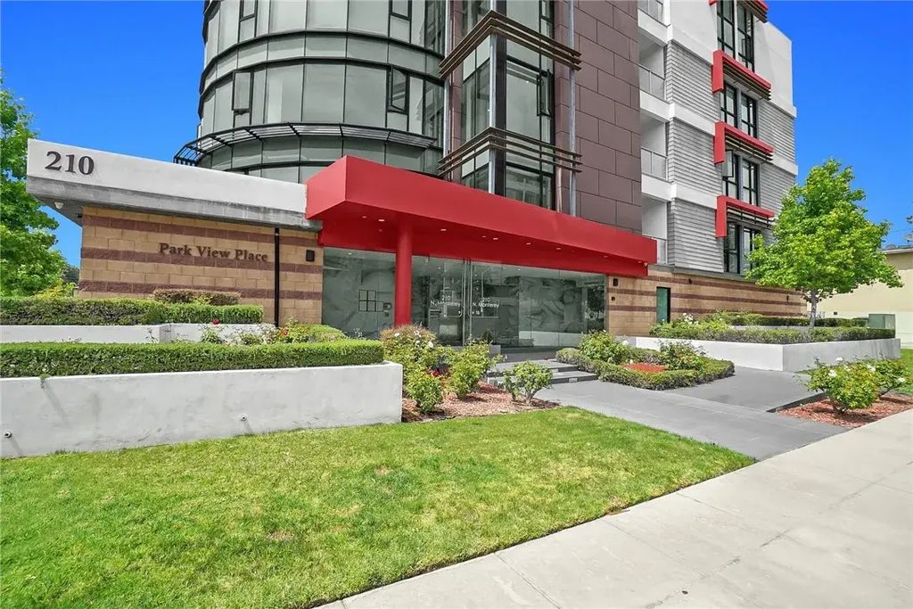 210 N Monterey Street 304, Alhambra
