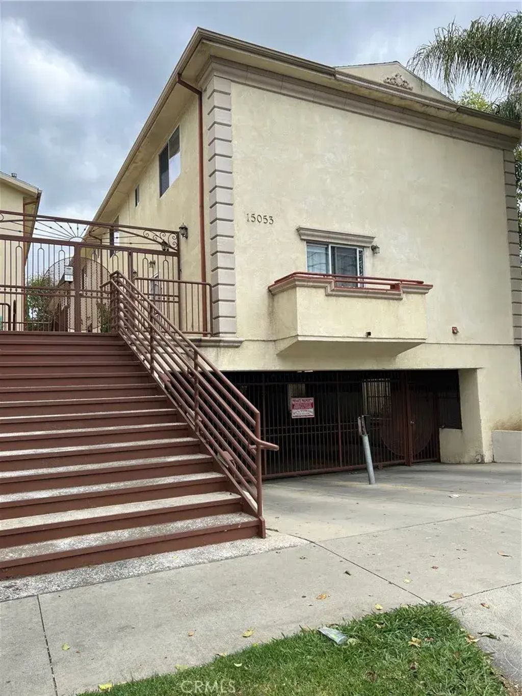 15053 Victory 3, Van Nuys