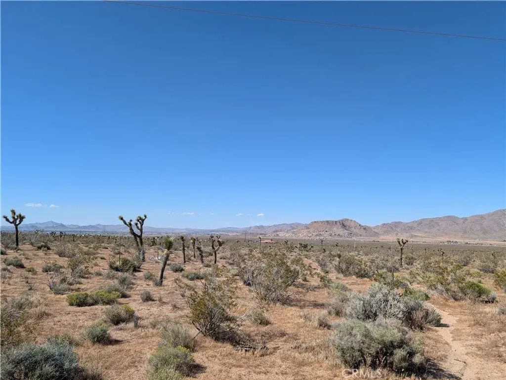 N/A, Apple Valley