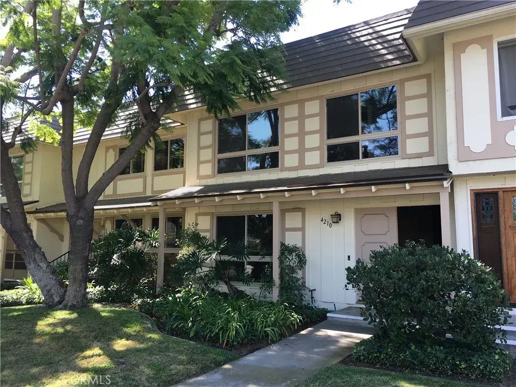 4210 Via Largo, Cypress