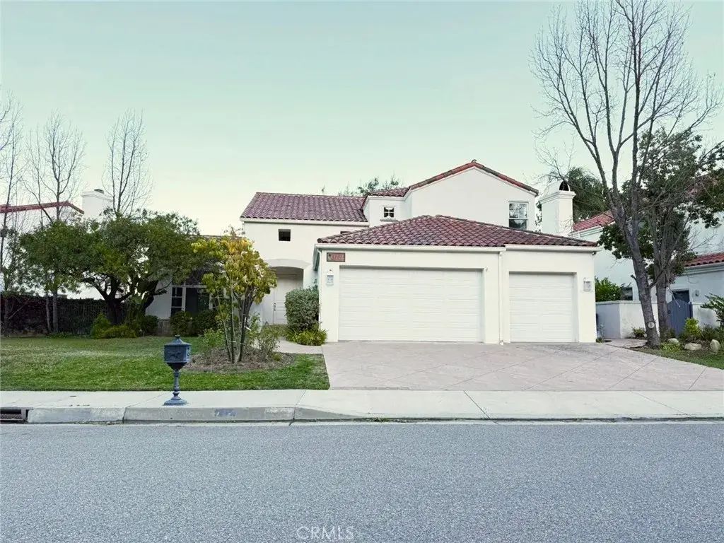 3702 Avenida Callada, Calabasas