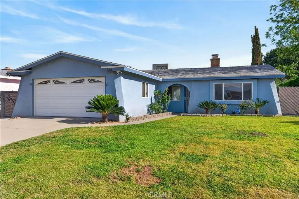 22155 De Berry Street, Grand Terrace
