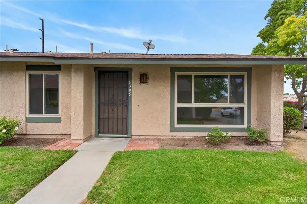 6305 La Mirada Way, Riverside