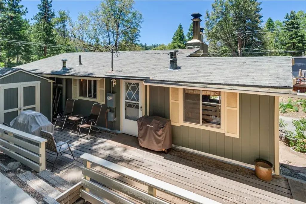 37667 Live Oak Street, Angelus Oaks