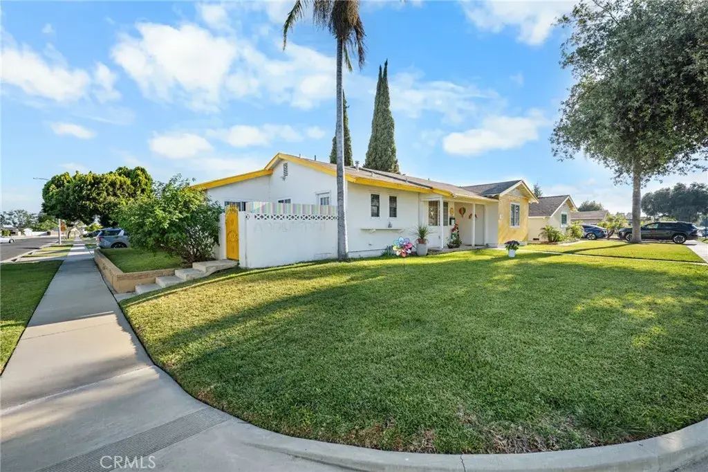 15794 Stanbrook, La Mirada