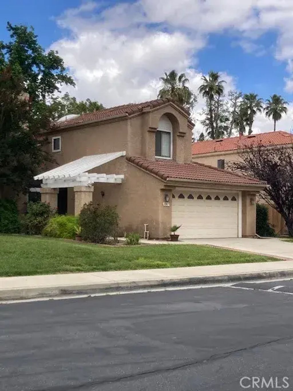 1247 Via Florence, Redlands