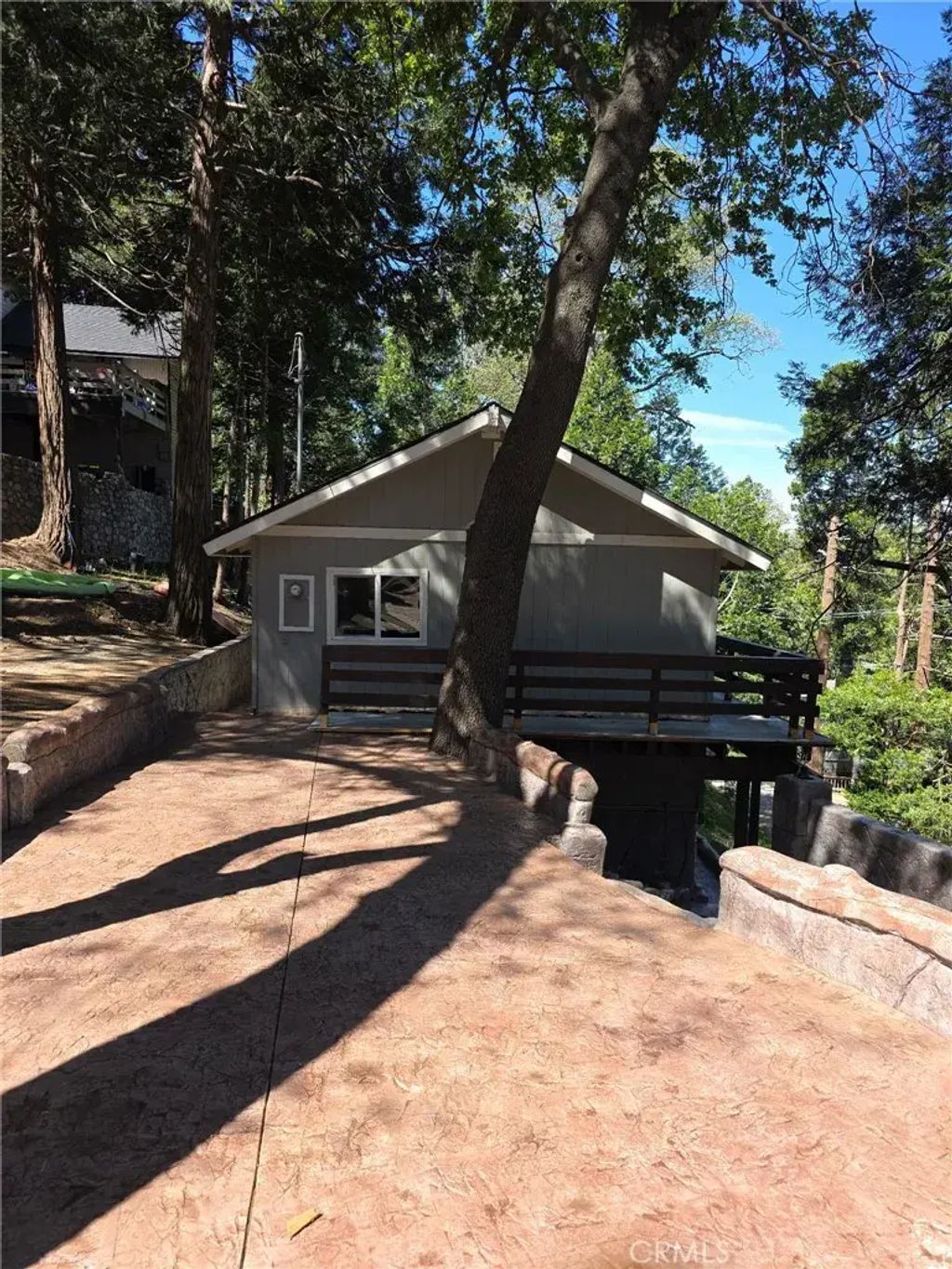979 Venus Way, Crestline