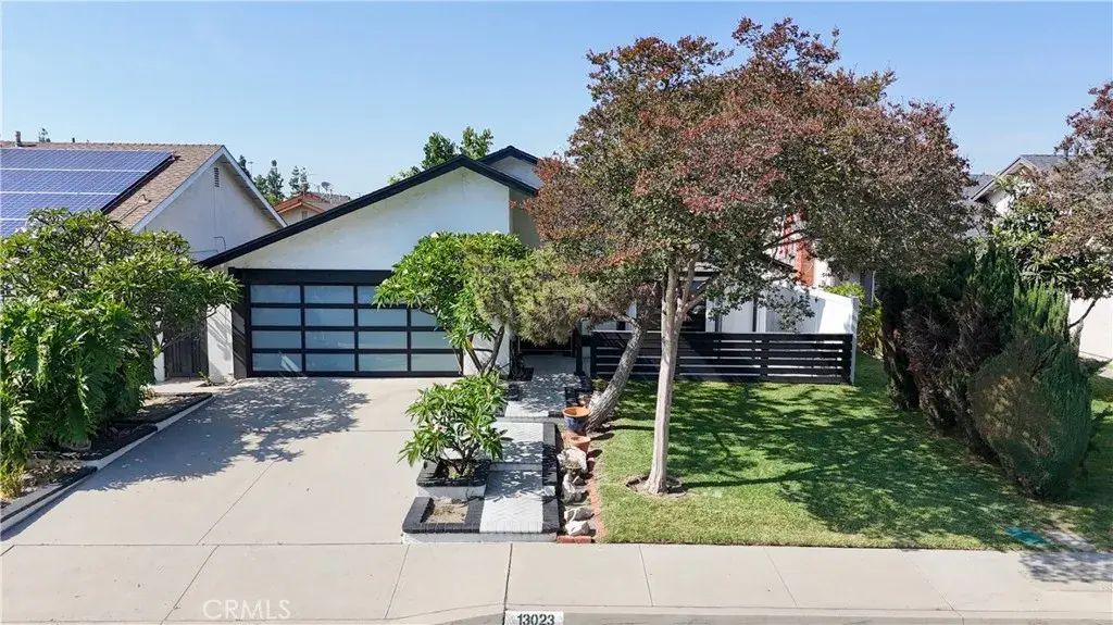 13023 Foster, Norwalk
