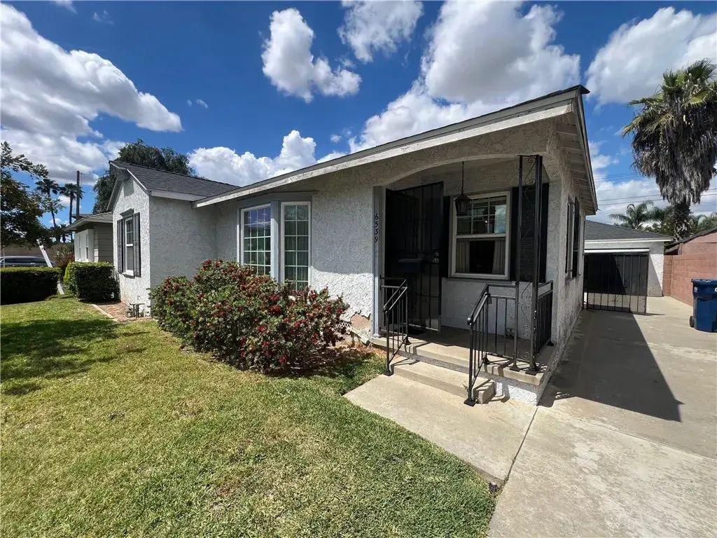 6539 Manzanar Avenue, Pico Rivera