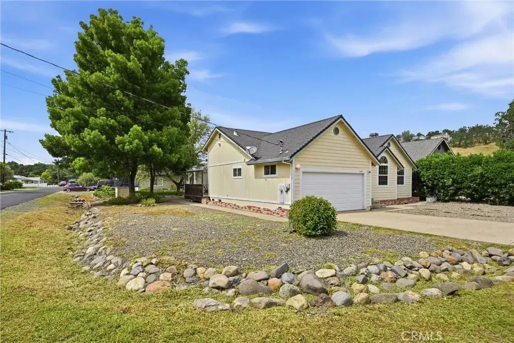 18057 Spyglass, Hidden Valley Lake
