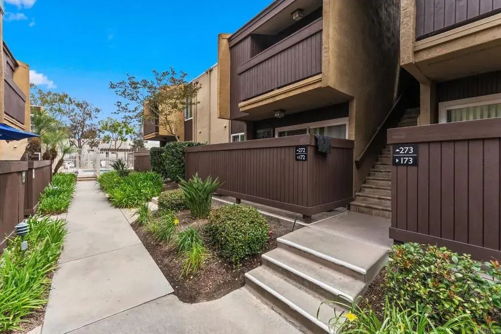 3456 Castle Glen Drive 273, 