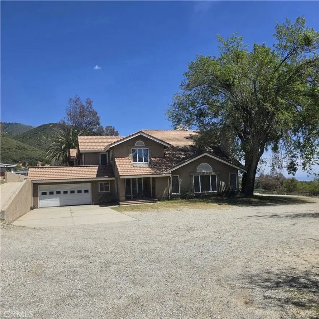 1015 Deercrest, San Bernardino