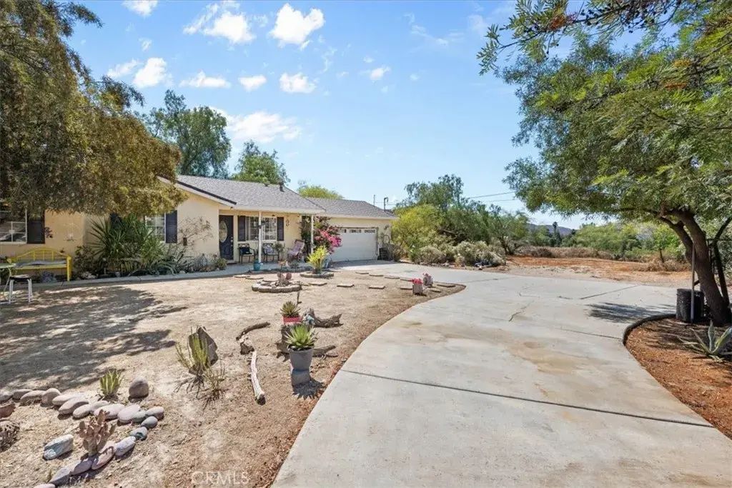 23780 Conejo, Menifee