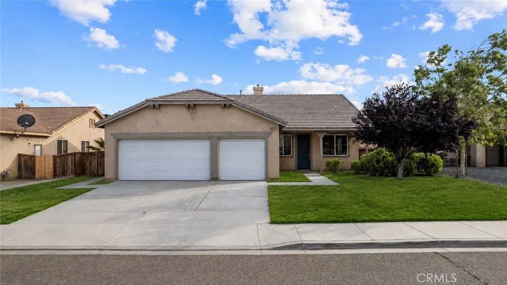 14877 Totem Pole, Victorville