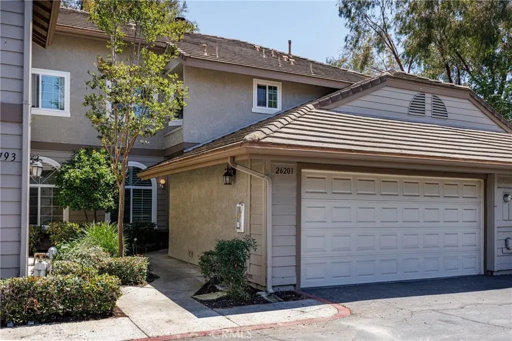 26201 Sunnyglen Avenue 212, Laguna Hills