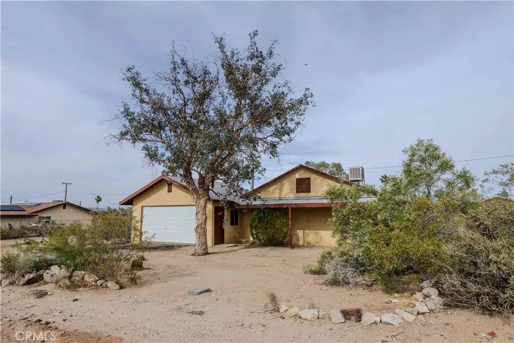 6973 Mission, 29 Palms