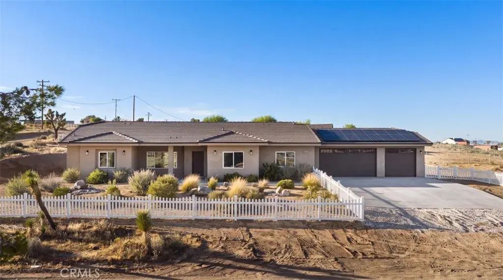 22324 Rancho, Apple Valley