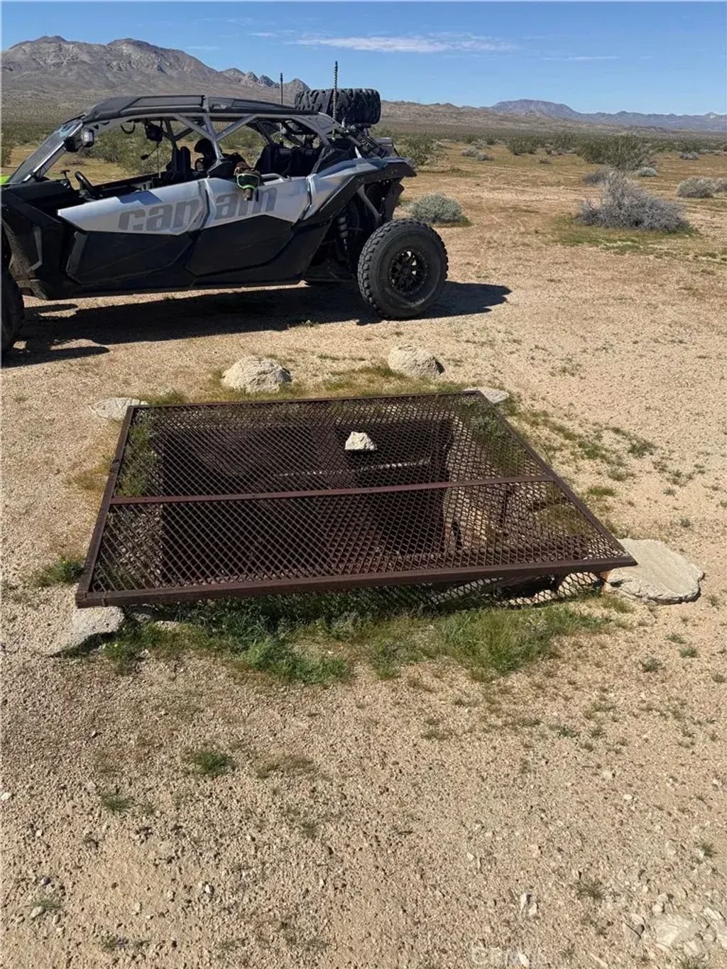 Sand, Newberry Springs