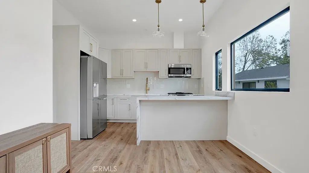 12752 Martha Ann, Los Alamitos