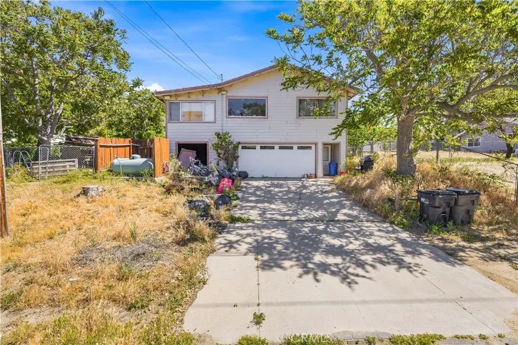 14971 Sunnydale, Lake Hughes