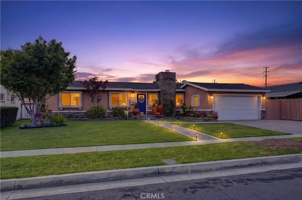 1209 S East Gates, Anaheim