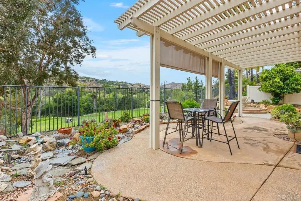 2357 Amber Oak Ln, Escondido