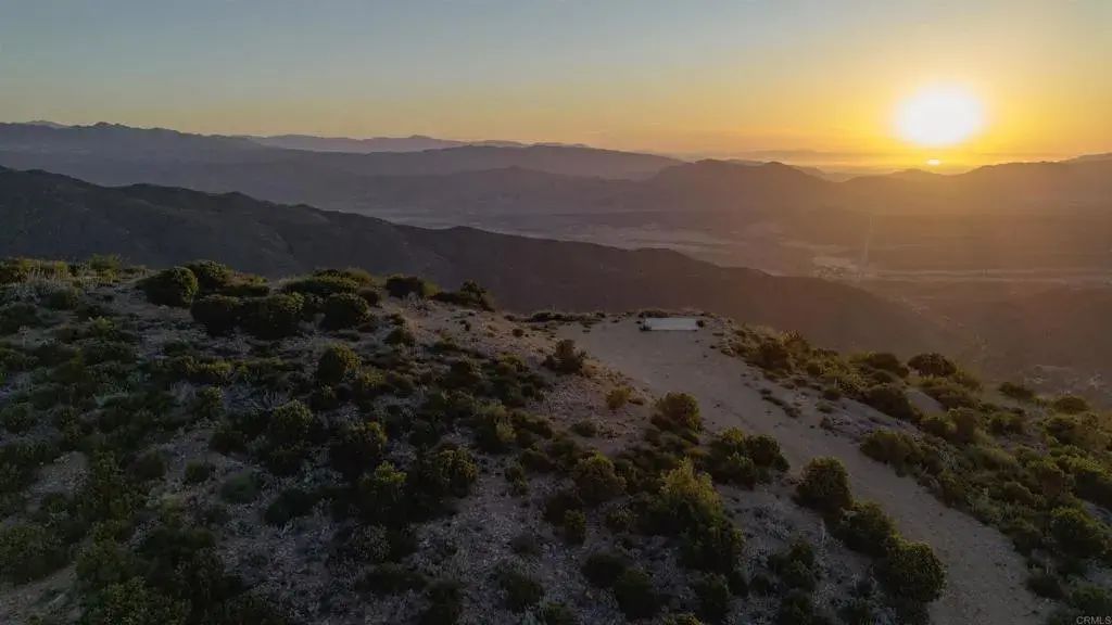 Manzanita, Julian