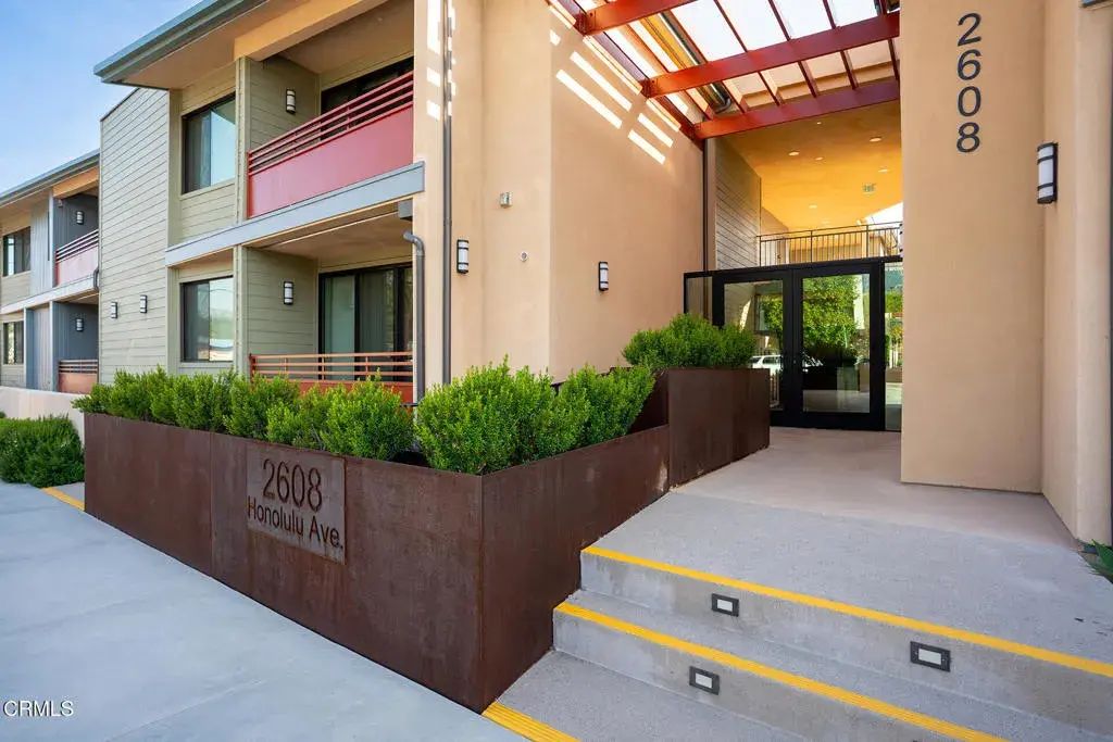 2608 Honolulu Avenue 208, Montrose