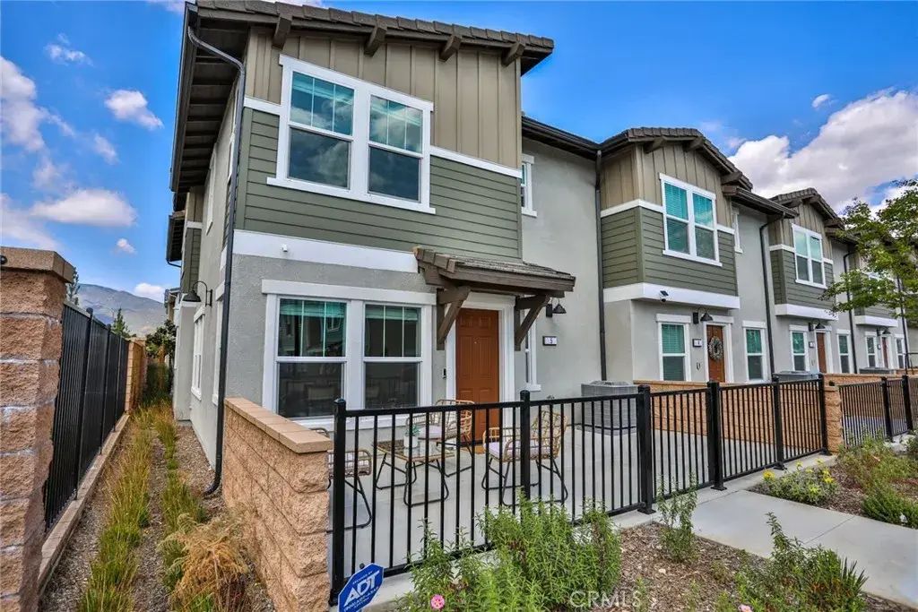 6392 Sierra Vista 5, Fontana