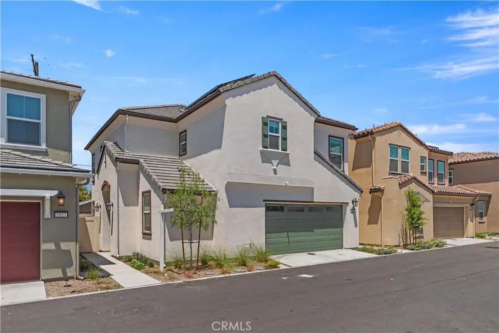 2125 Rio Grande, Pomona