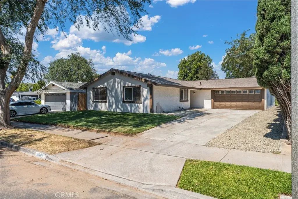 3491 Crownsworth Street, Corona