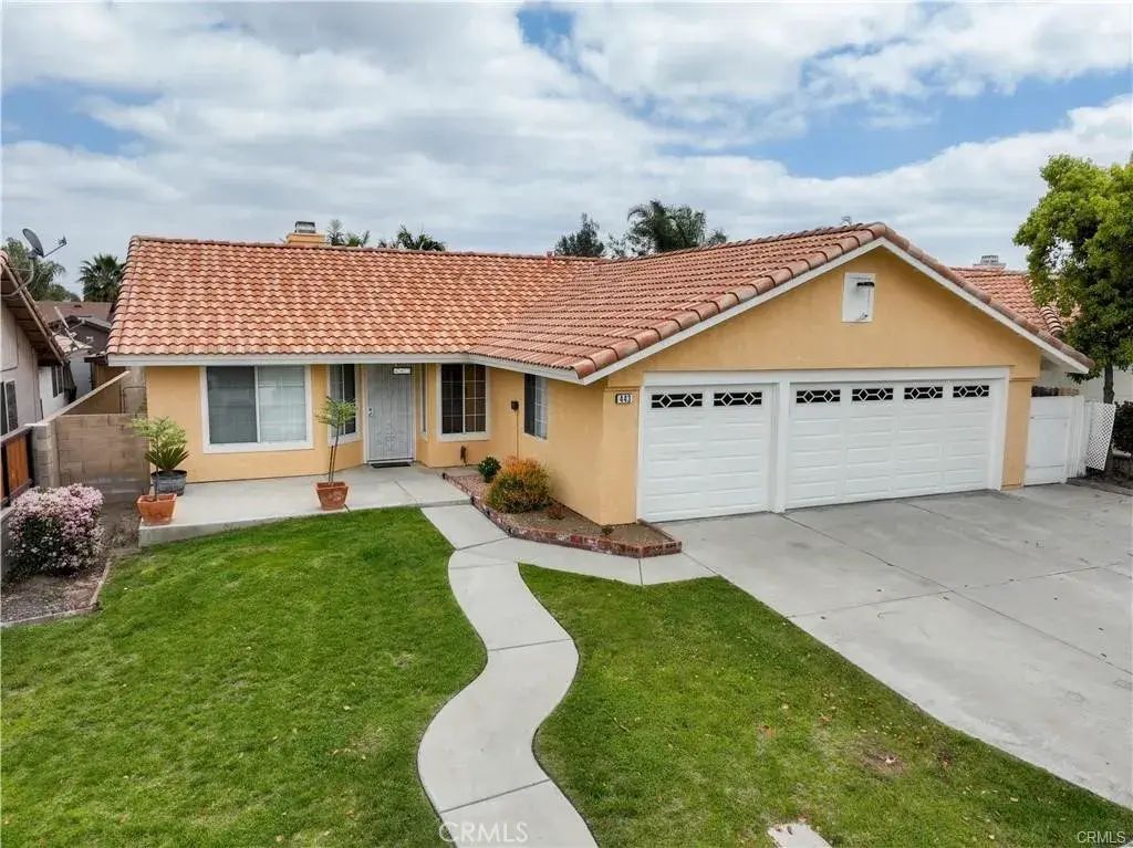 443 S Tamarisk, Rialto