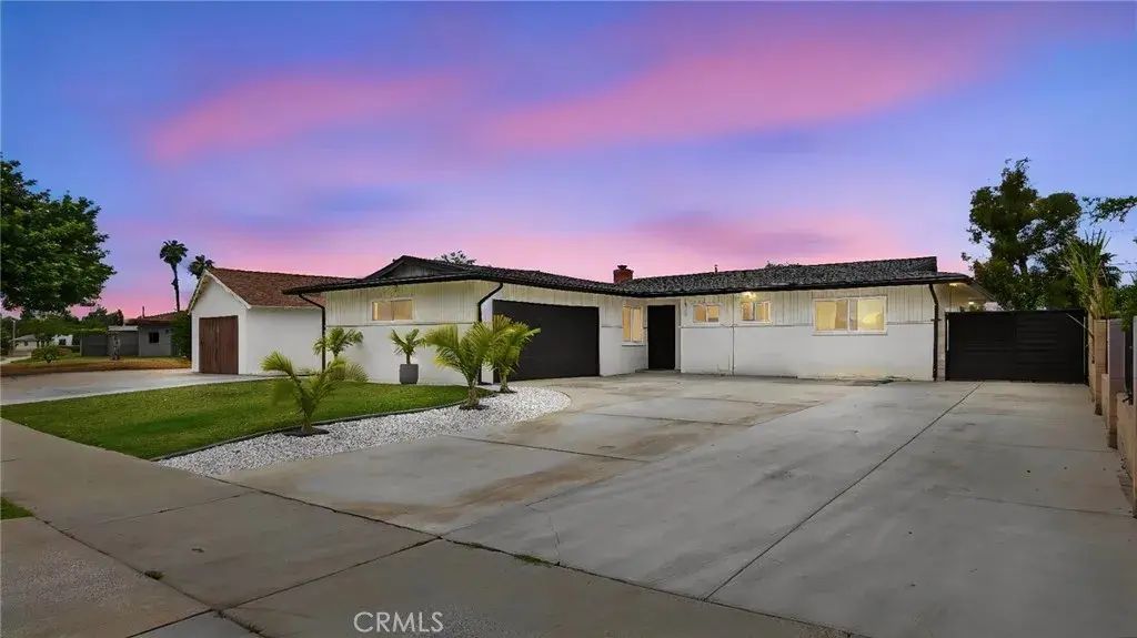 8783 Driftwood, Riverside