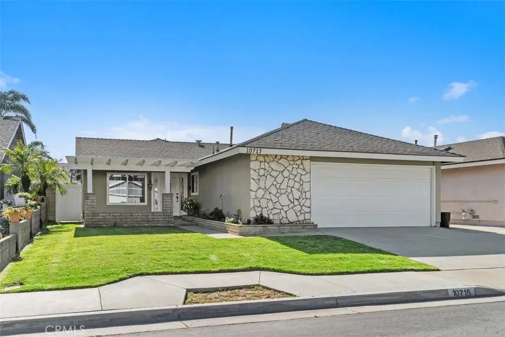 10715 Lynn Circle, Cypress