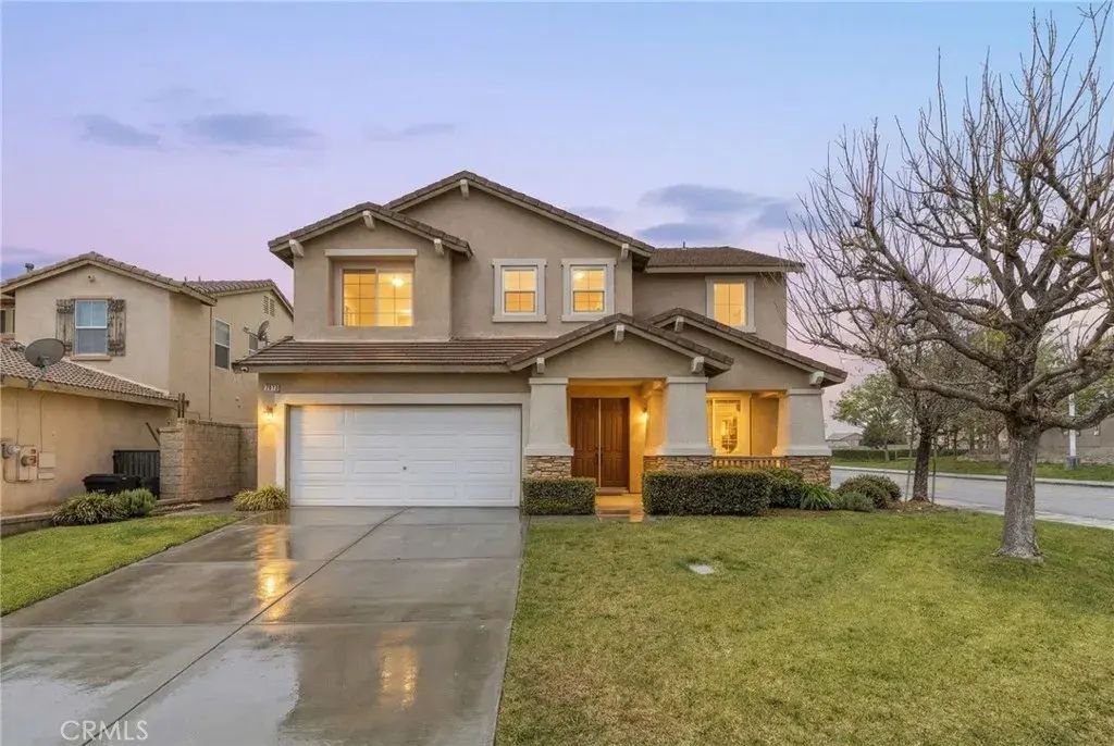 7112 Riley, Fontana