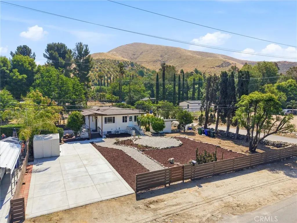 1202 Amethyst Street, Mentone